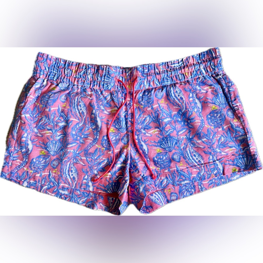 Vineyard Vines Women’s Seahorse Print Shorts